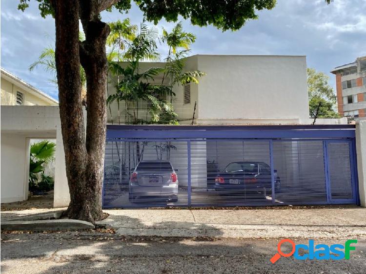 Se vende casa 535.5 m2 4H+S/5B+S/4P La Castellana