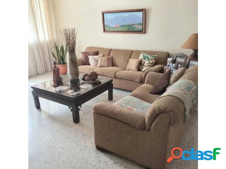 Vendo apartamento 104m2 3h/2b/1pe Los Dos Caminos