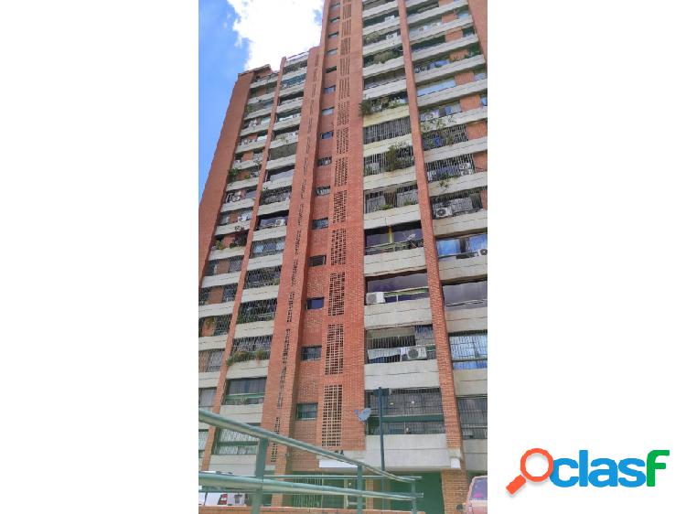 Vendo apartamento 120m2 2h/3b/2pe Prados del Este 9309