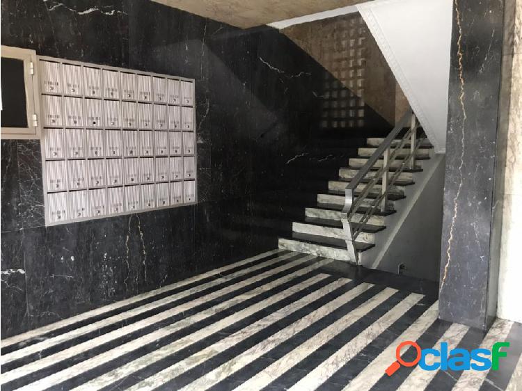 Vendo apartamento 62m2 1h/1b/0pe La Carlota 9748