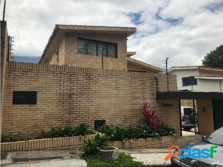 Vendo casa 550m2 5h/5b/6p Santa Marta