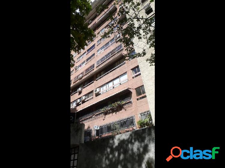 Venta,Apto. 89m2. 3h/2b/1pe La Urbina. 0369