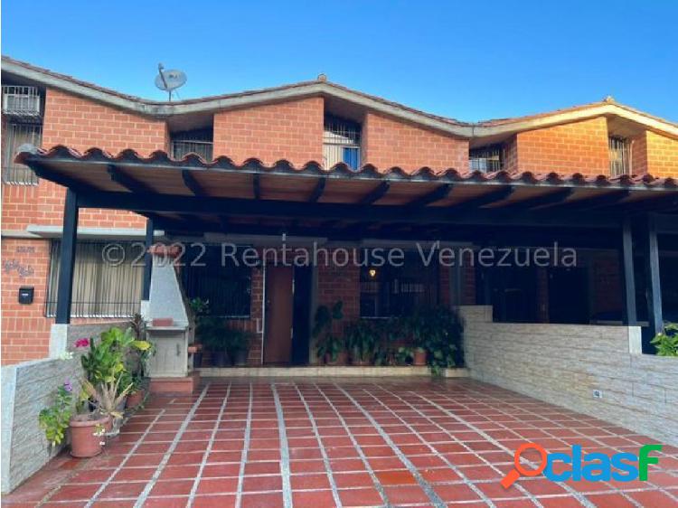 Townhouse venta nueva casarapa rolando rodriguez 22-16412