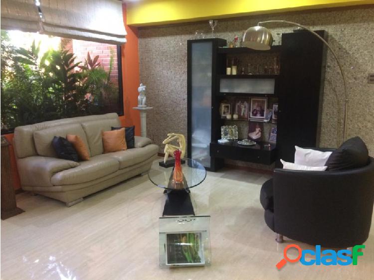 APARTAMENTO EN VENTA EL ROSAL 3H-3,5B-2E