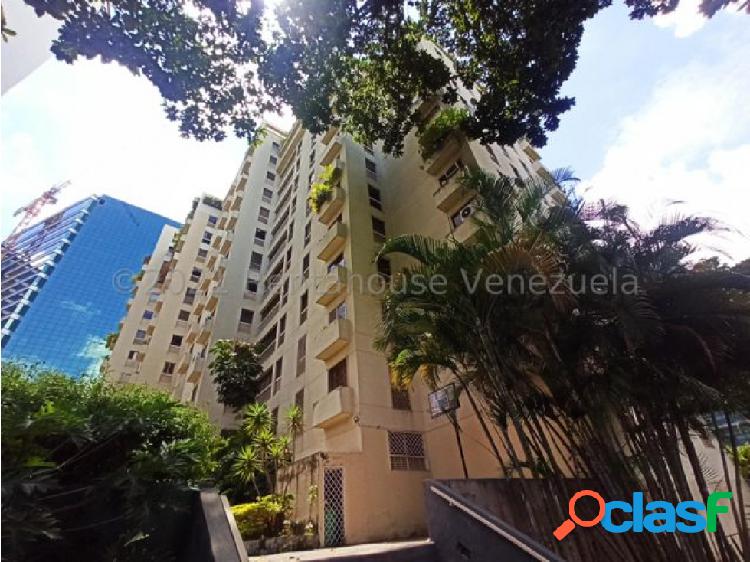Apartamento en venta en Campo Alegre 22-3912 Sandra W.