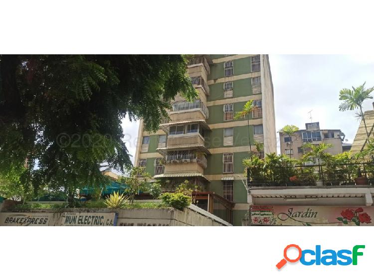 Apto en Venta en Chacao 21-13698 Sandra W 0414-3140082