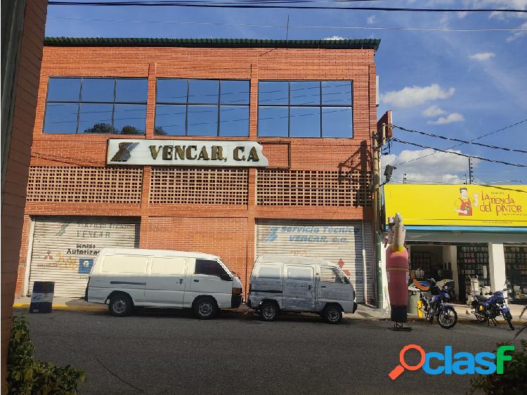 Se alquila galpón 800m2 Montecristo 0729
