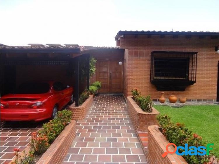 Casa en Venta en La Tahona 22-14250 Adri 04143391178