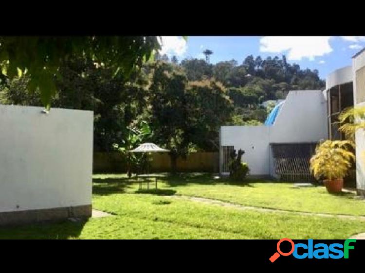 VENTA CASA CERRO VERDE 2115m2 T/900m2 C: 4h+s/5b/6p