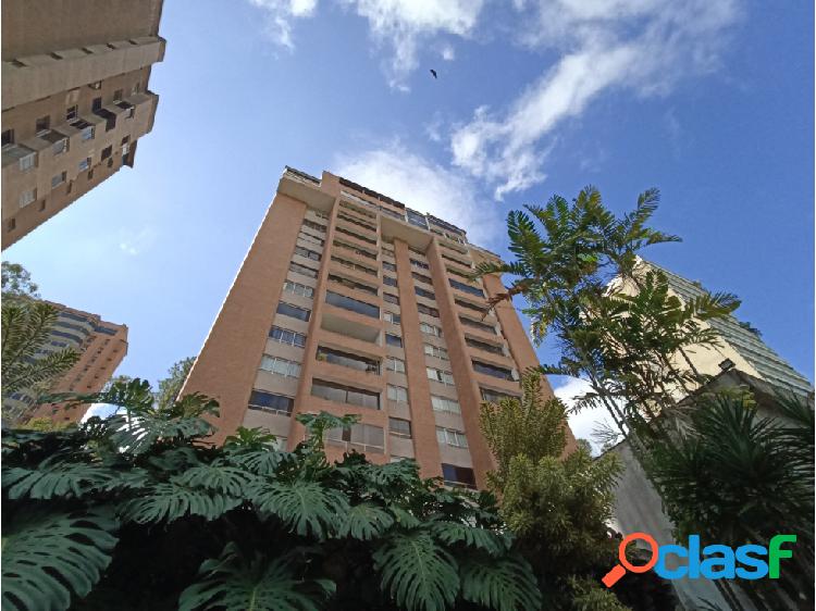 Se vende apartamento 312M2 2h+s/4b/2p Los Naranjos 2992