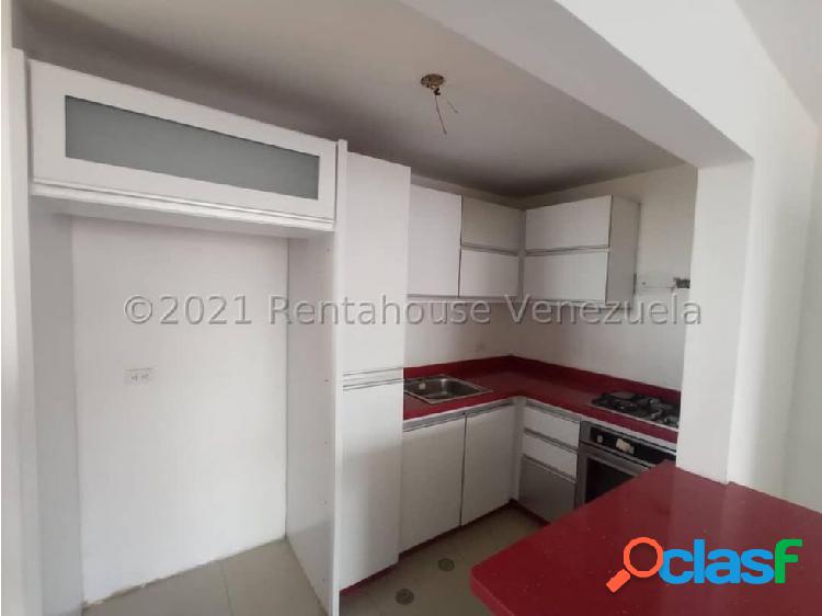 Apartamento en venta en Centro Barquisimeto Mls#22-13763 fcb
