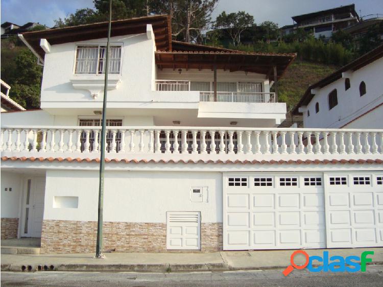 Se vende casa 348m2 5h/6b/6p Los Naranjos 8326