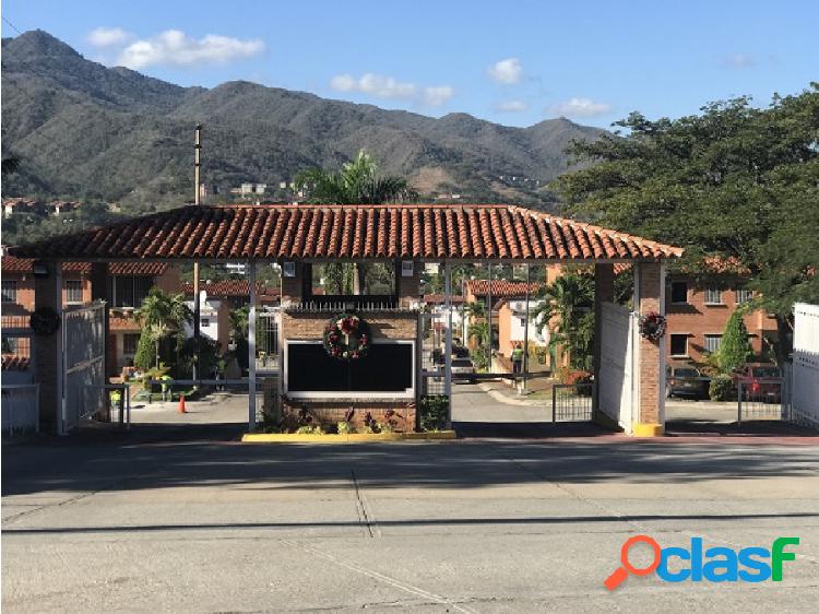 Alquilo Town House en Buenaventura Guarenas