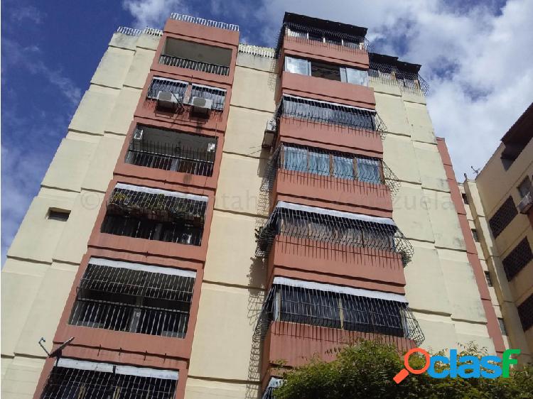 Apartamento en venta en El Este de Barquisimeto MLS#22-7225