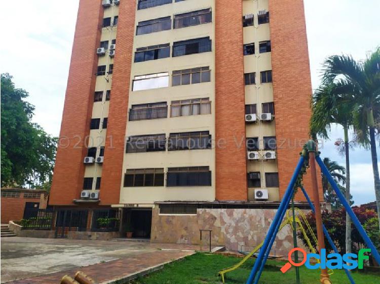 #22-17665 Se VENDE Apartamento Este Barquisimeto