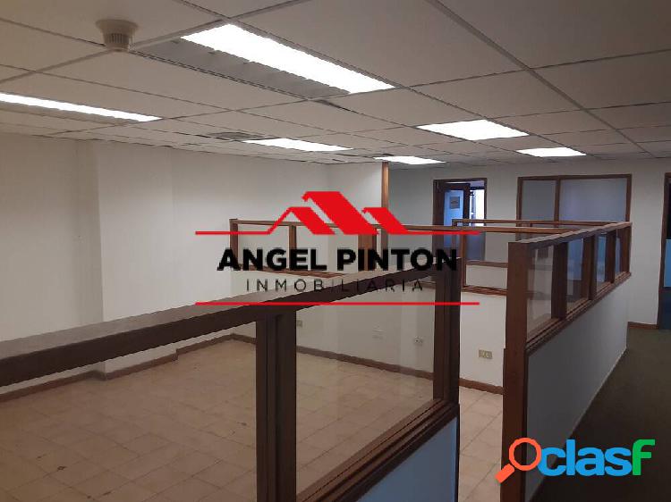 OFICINAS COMERCIALES EN ALQUILER EN BELLA VISTA MARACAIBO