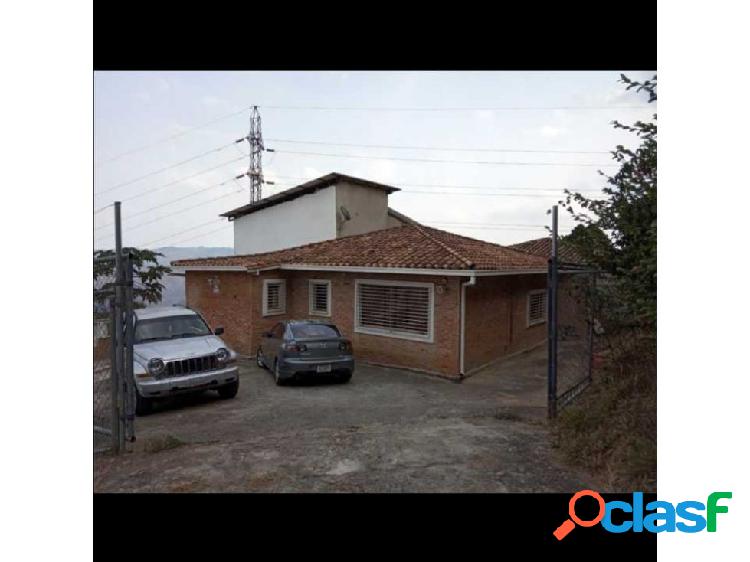 Se vende casa 139m2 2h/2b/5p Caicaguana