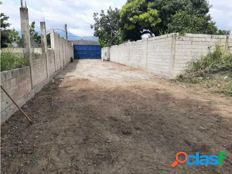 Terreno de 7000m2 en Av Aragua, Maracay