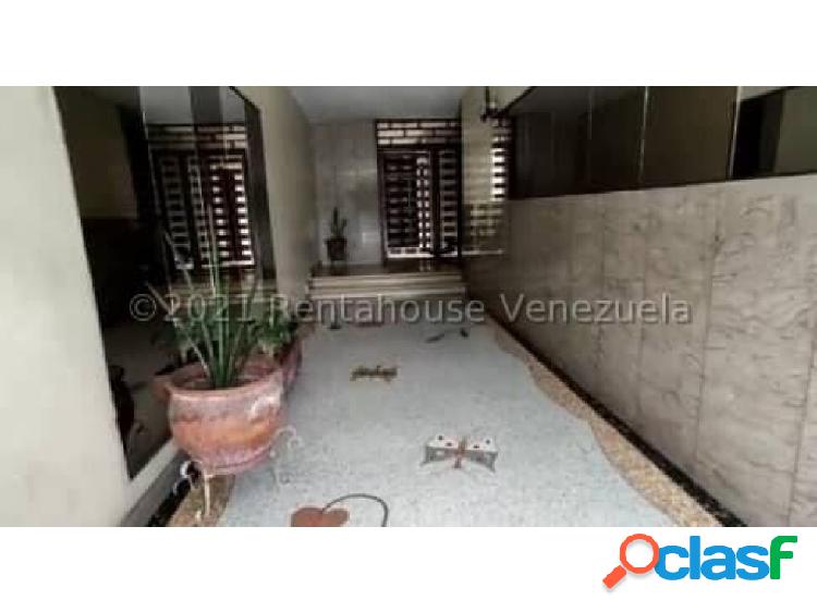 Apartamento en venta en El Este de Barquisimeto MLS#22-12447