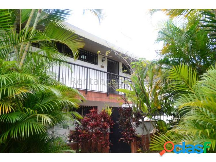 Casa en venta en Lomas de La Trinidad 22-13134
