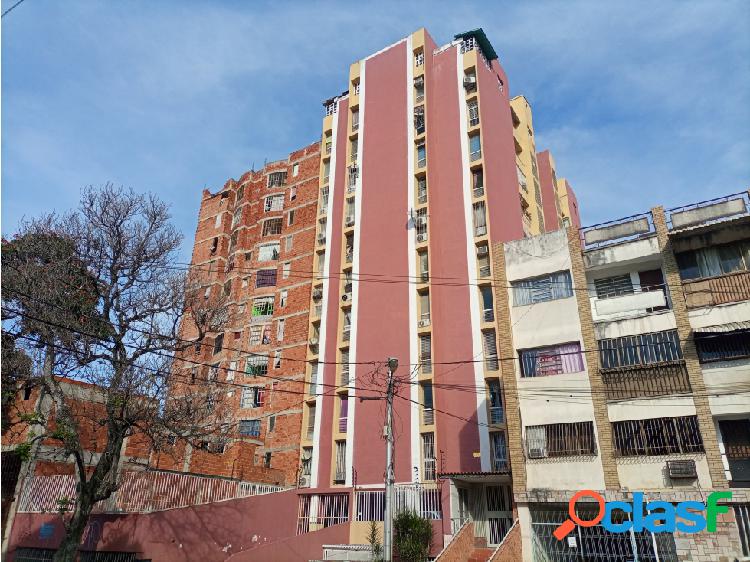 APARTAMENTO EN VENTA RES UNIVERSIDAD SECTOR ESTE