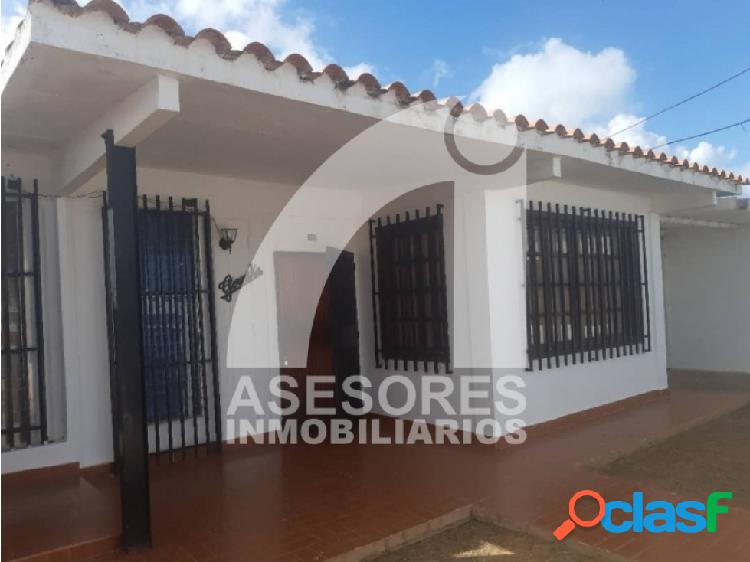 Casa en venta en Judibana. Buena inversión