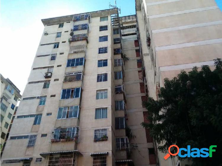 Vendo apartamento 4h/2b/1p 109m2 San Martín 4174