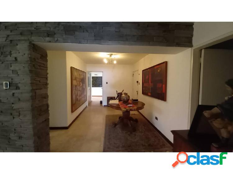 Apartamento/Chula Vista/250m2/3H+s/3+s/3E/Ref: 230.000