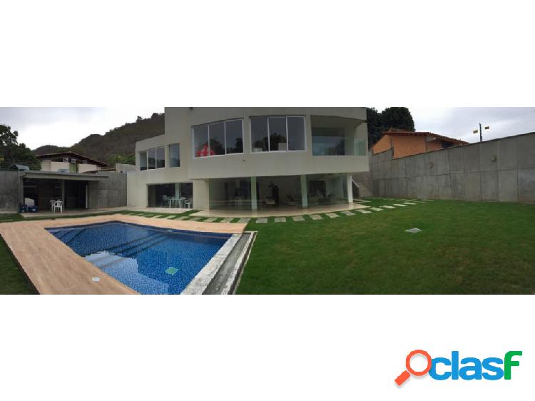 Se vende Casa 700m2 8H/7H/6P Prados del Este