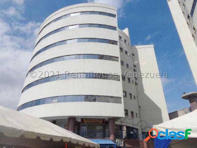 Apartamento en Alquiler Valles de Camoruco 22-9572