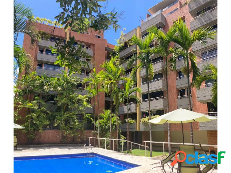 En Venta Apartamento en Campo Alegre 82mts 2H/2B/2PE