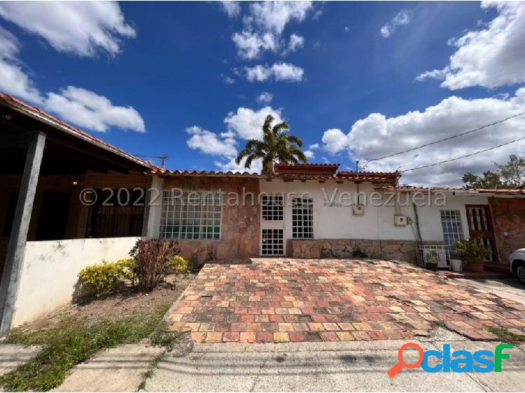 Casa en venta en el Centro Cabudare Mla#22-18853 fcb