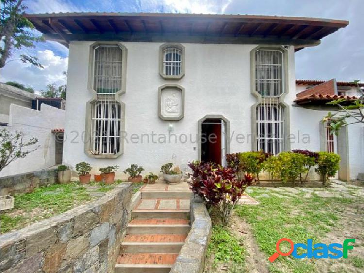 Casa en venta en Prados del Este 22-19468 Adri 04143391178