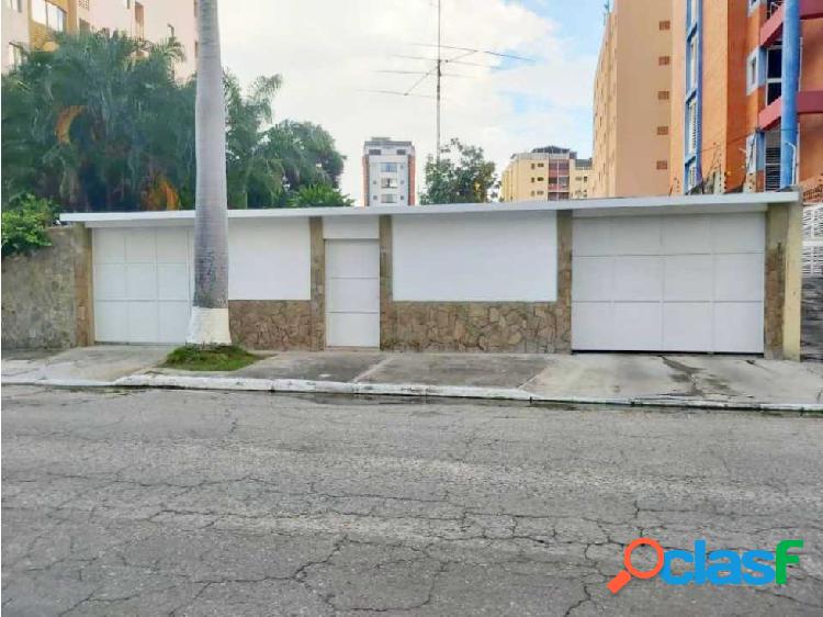 Casa amoblada en Urb. Privada El bosque Maracay