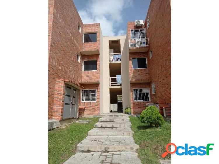 Vendo apartamento 60m2 2h/2b/1pe Canaima IV