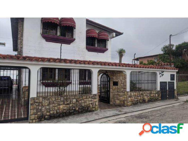 Venta Casa San Antonio de Los Altos 195 mts2 C. / 605 mts2