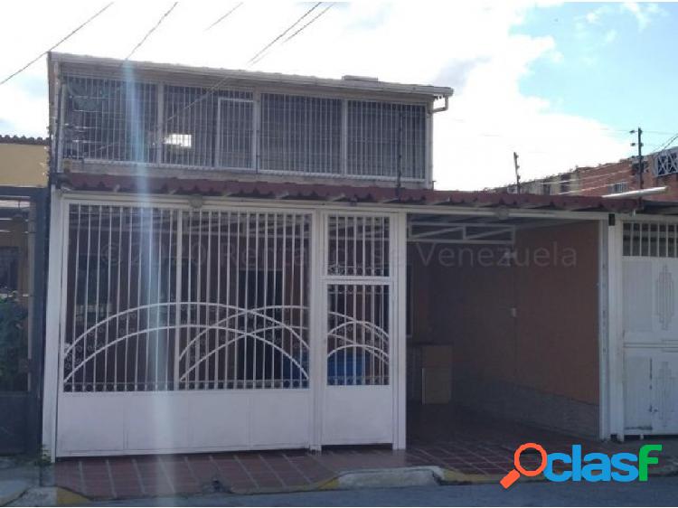 Casa en venta en El Trigal Cabudare Mls#22-16876 FCB