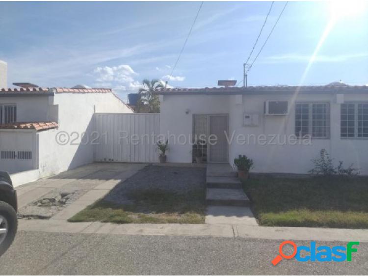 Casa en venta en Santa Cecilia Cabudare Mls#22-16874 fcb