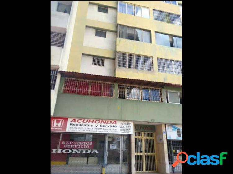 Vendo apto 78m2 3h/2b/0pe Sabana Grande 1689