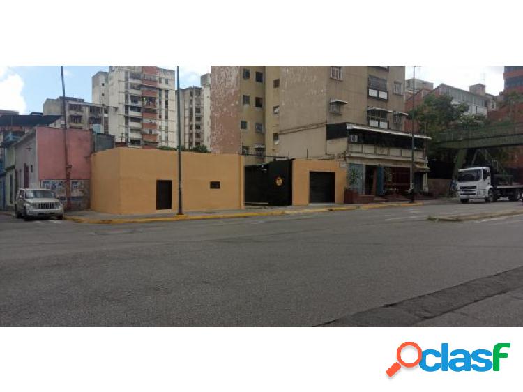 TERRENO EN VENTA AV. PANTEÓN (Je. Da)