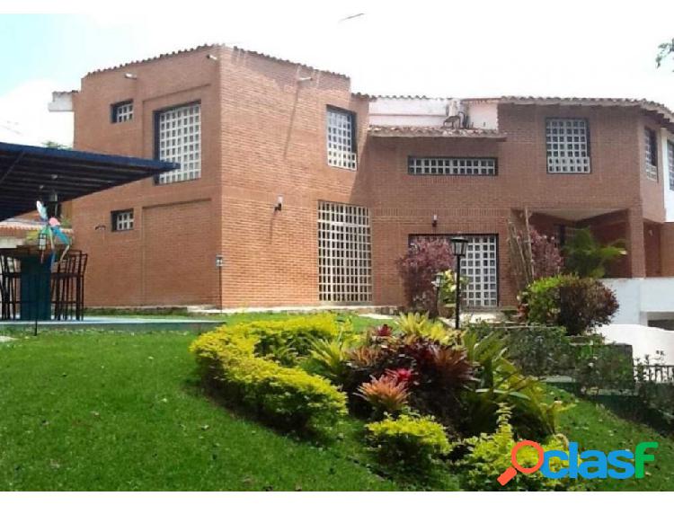 Alquiló/Vendo Casa 400m2/3h/4b/4ptos Horitopo