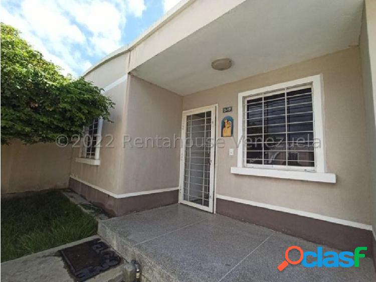 Casa en venta en Roca del Norte Barquisimeto Mls#22-17252
