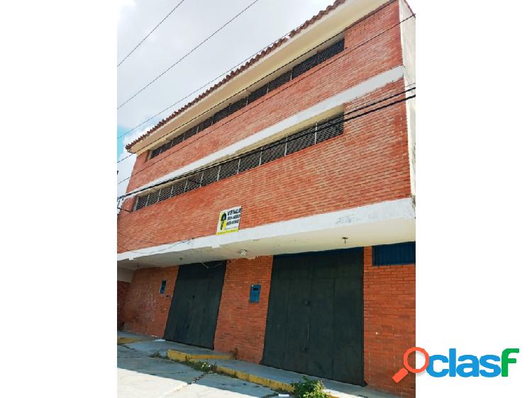 Edificio Comercial en San Blas