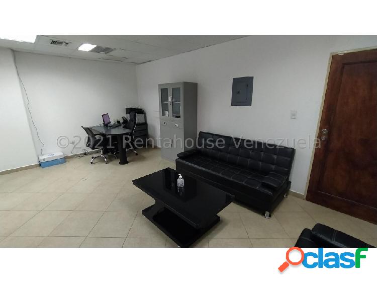 Oficina en venta Zona Este Barquisimeto Mls# 22-8649 FCB