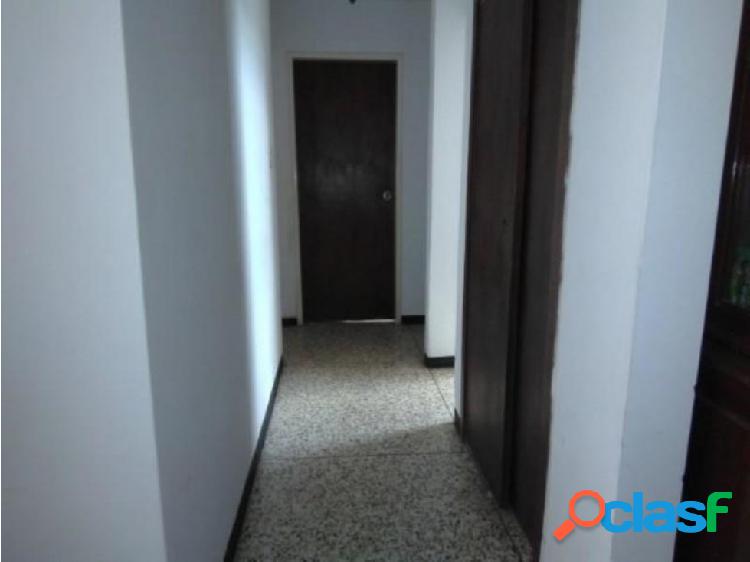 Apartamento en Venta Cabudare Centro 22-5958 JRP