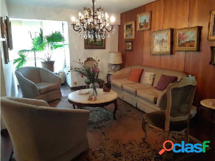 Vendo Apartamento en Parque Humboldt 136,5 m2. ma-ll