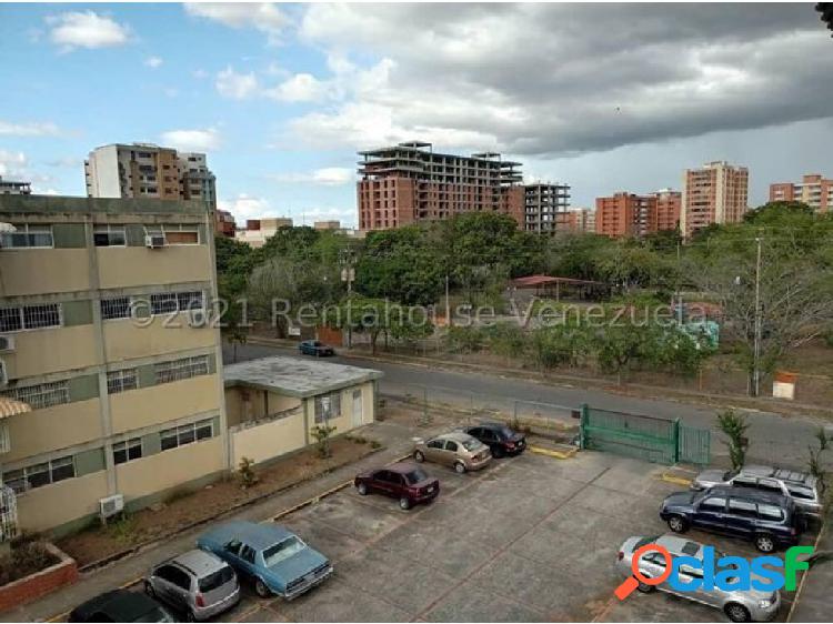 Apartamento en venta en El Este de Barquisimeto MLS#22-15816