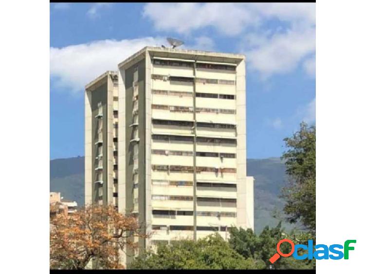 Cómodo Apartamento 97 mts2. 3h/2b/1e