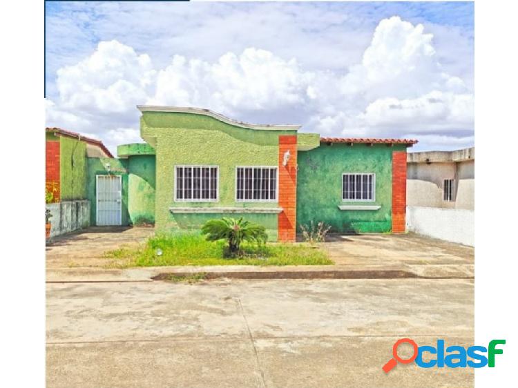 SE VENDE CASA EN SECTOR LOS PROCERES CIUDAD BOLIVAR