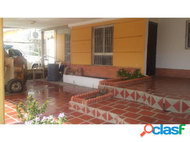 SE VENDE CASA EN URB. EL FARO, MATURÍN VE02-118ZI-CO